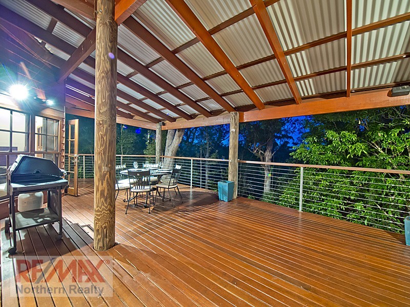 42 Lascelle Ct, Eatons Hill QLD 4037