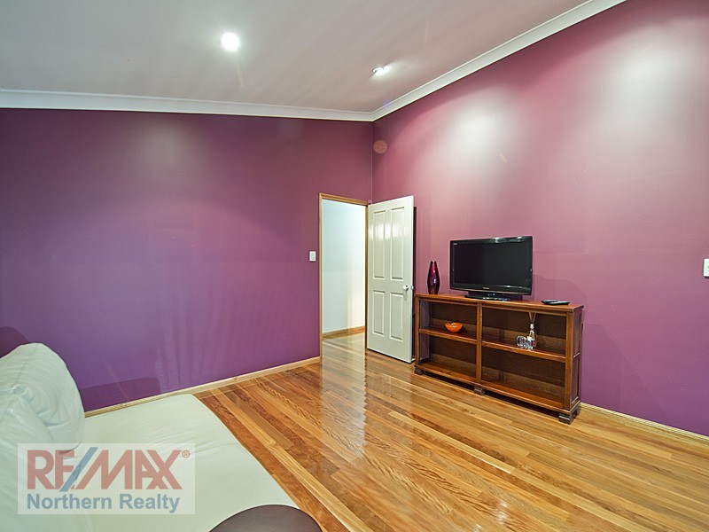 42 Lascelle Ct, Eatons Hill QLD 4037