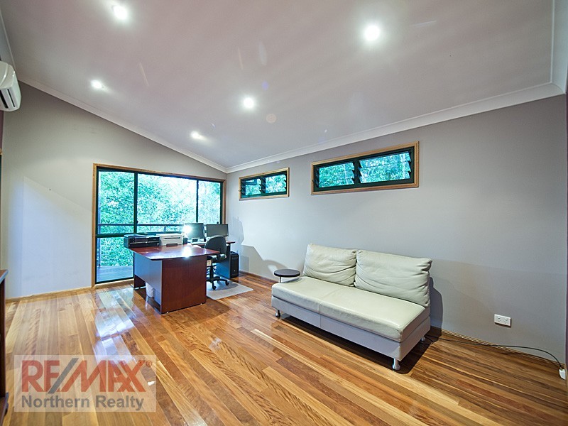 42 Lascelle Ct, Eatons Hill QLD 4037