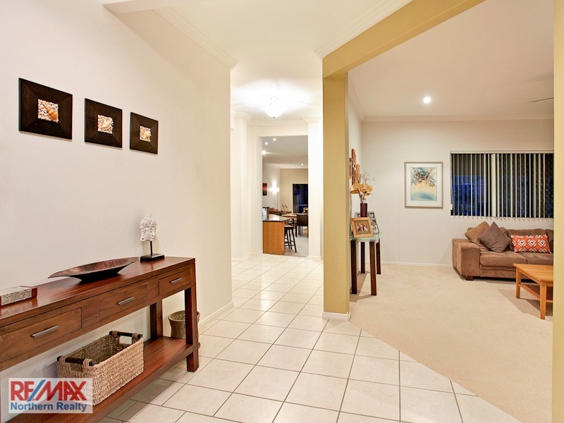 21 Country Club Drive, Albany Creek QLD 4035