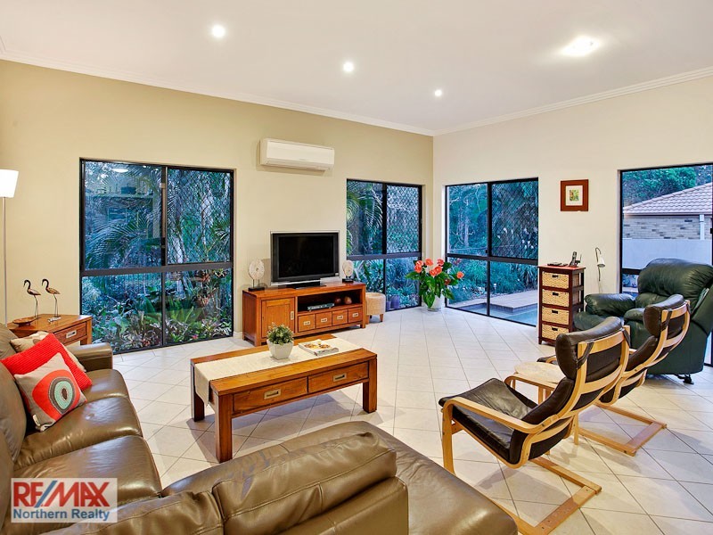 21 Country Club Drive, Albany Creek QLD 4035