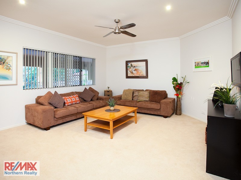 21 Country Club Drive, Albany Creek QLD 4035