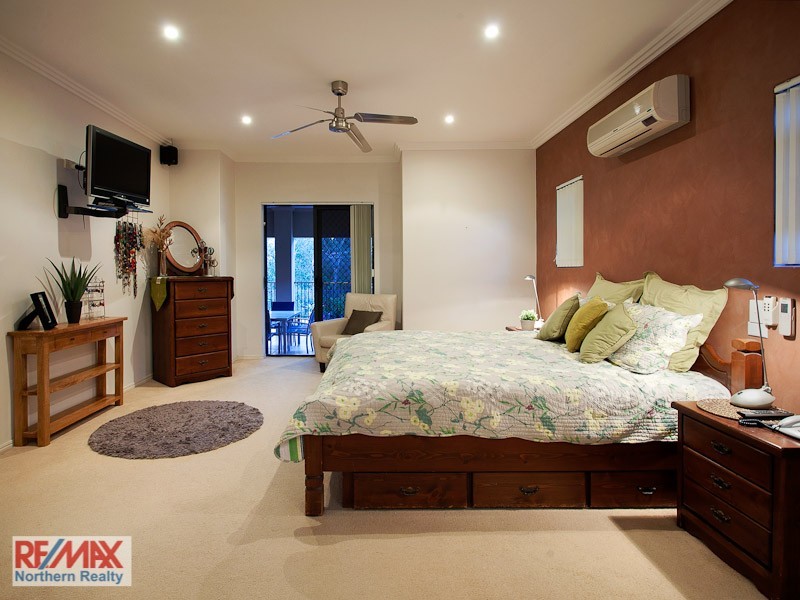 21 Country Club Drive, Albany Creek QLD 4035