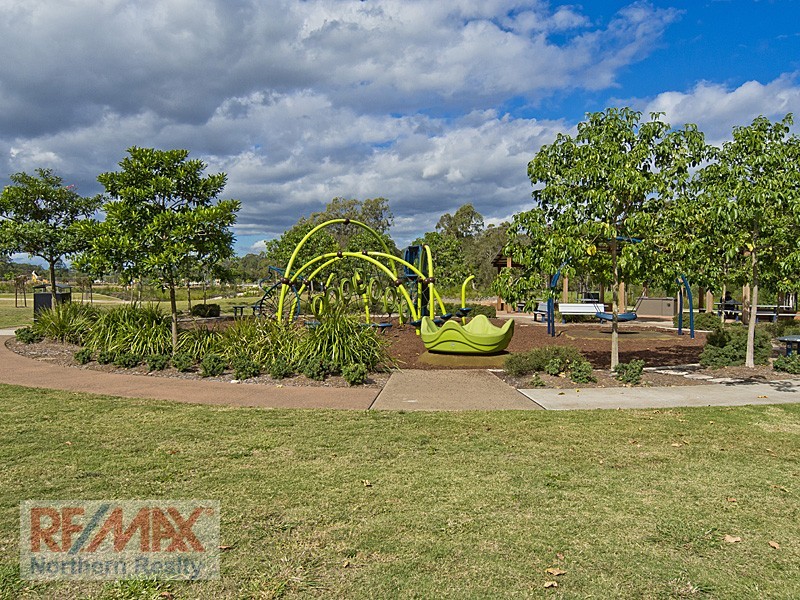 28 SOLOMON PARADE, Warner QLD 4500