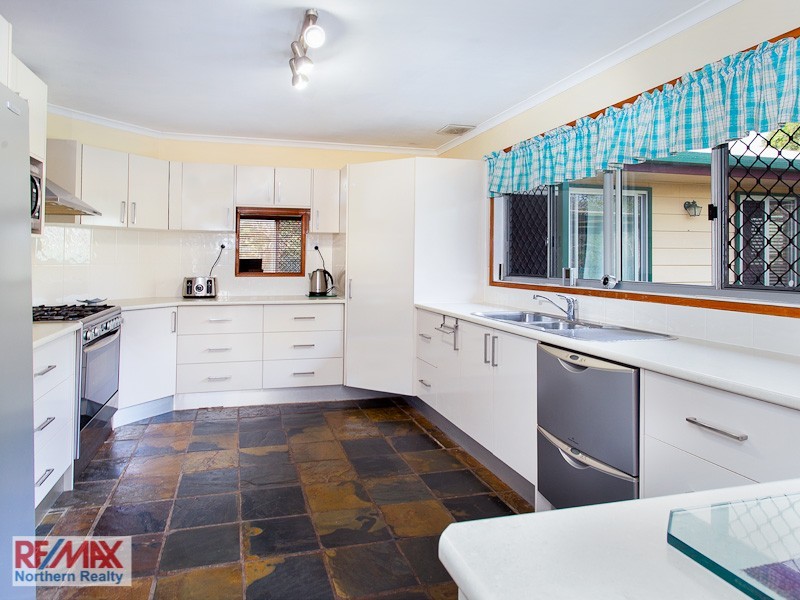 332 Boundary Road, Dakabin QLD 4503