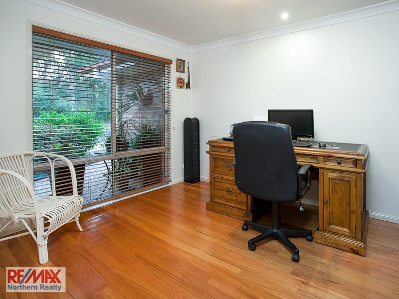 16 Yellow Button Close, Warner QLD 4500