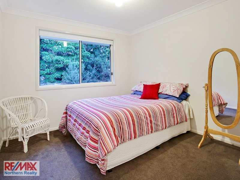16 Yellow Button Close, Warner QLD 4500