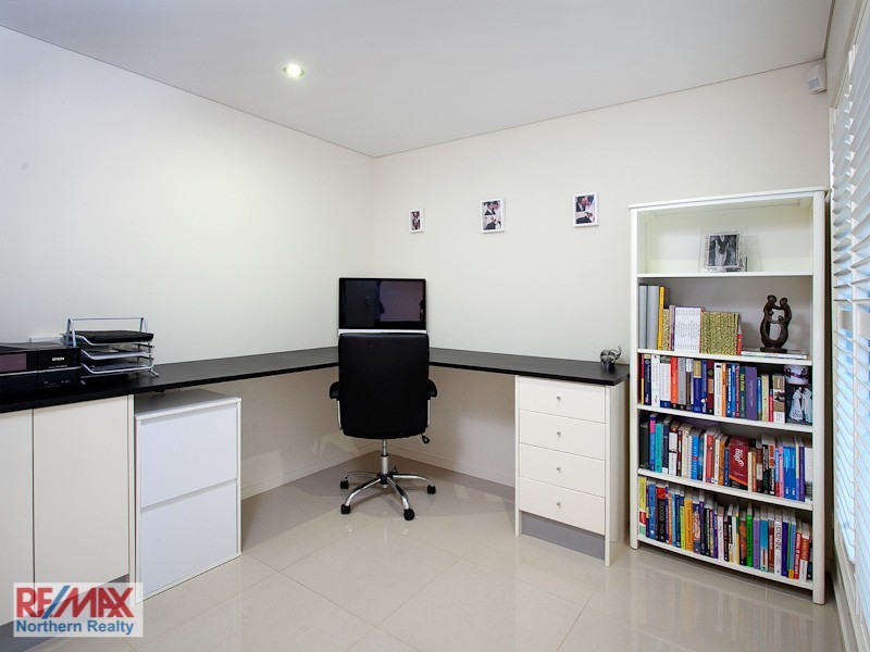 20 Koel Ct, Warner QLD 4500