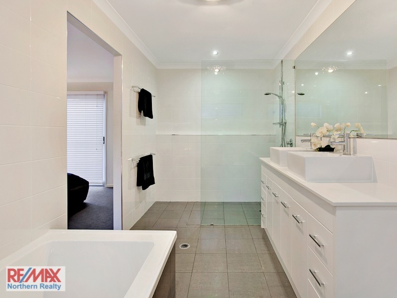 20 Koel Ct, Warner QLD 4500