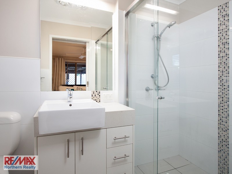 22 Hero Street, Eatons Hill QLD 4037