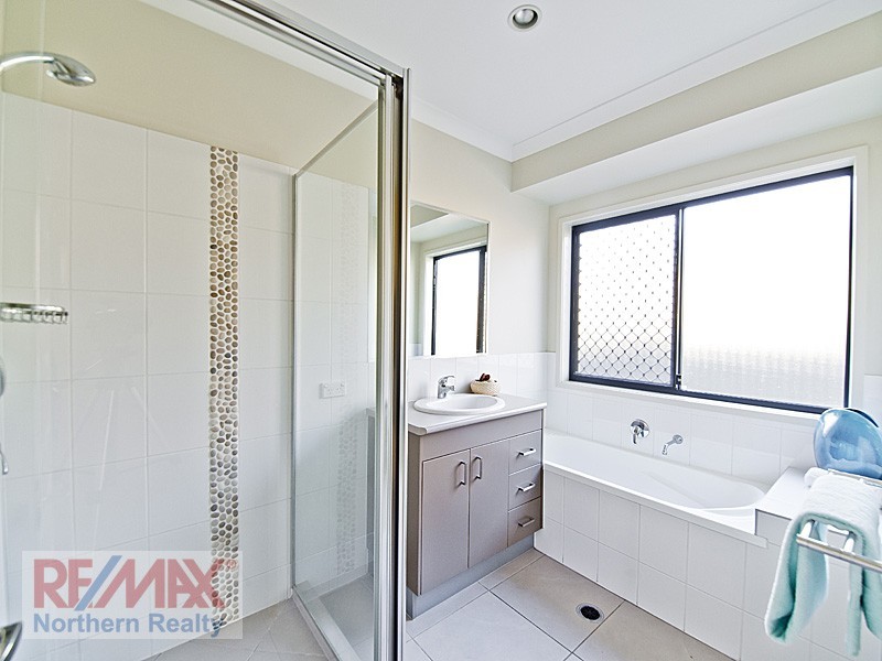 26 Silverash Ct, Warner QLD 4500