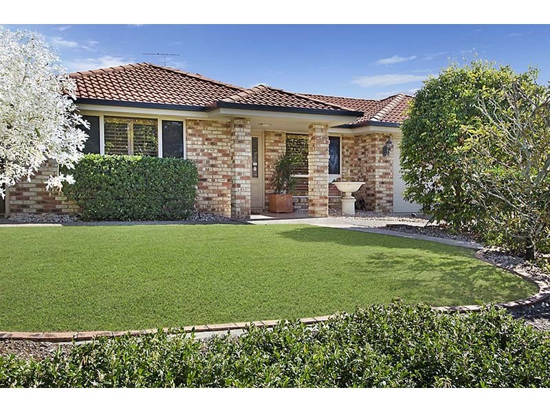 7 Wattle Close, Bridgeman Downs QLD 4035