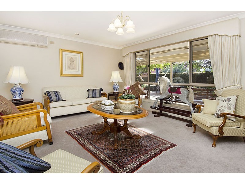 7 Wattle Close, Bridgeman Downs QLD 4035