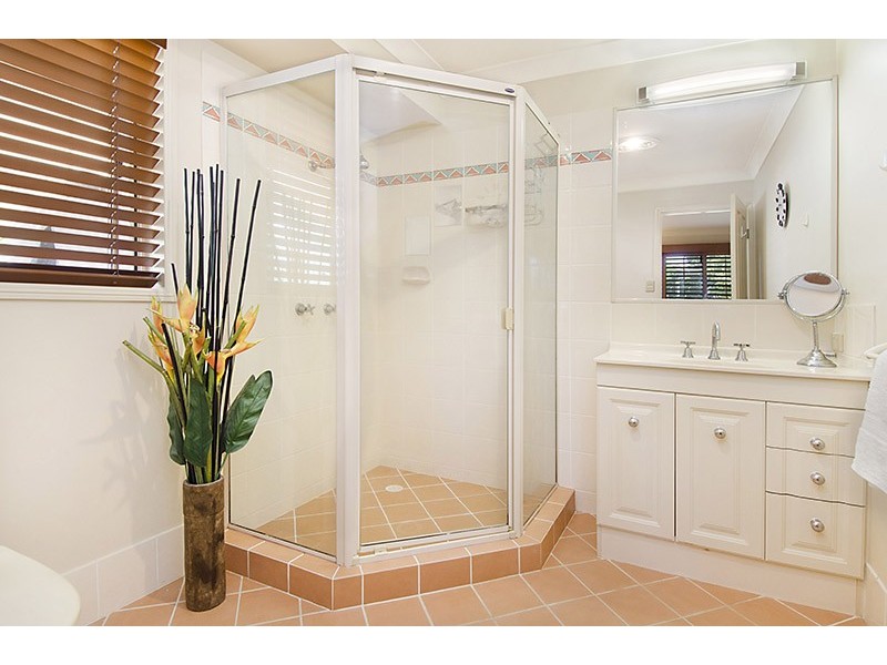 7 Wattle Close, Bridgeman Downs QLD 4035