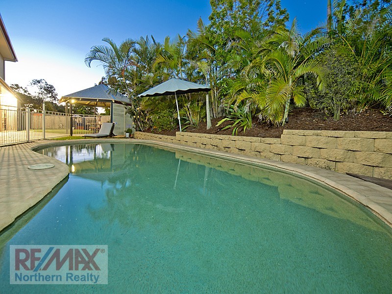 5 Palm Ct, Albany Creek QLD 4035