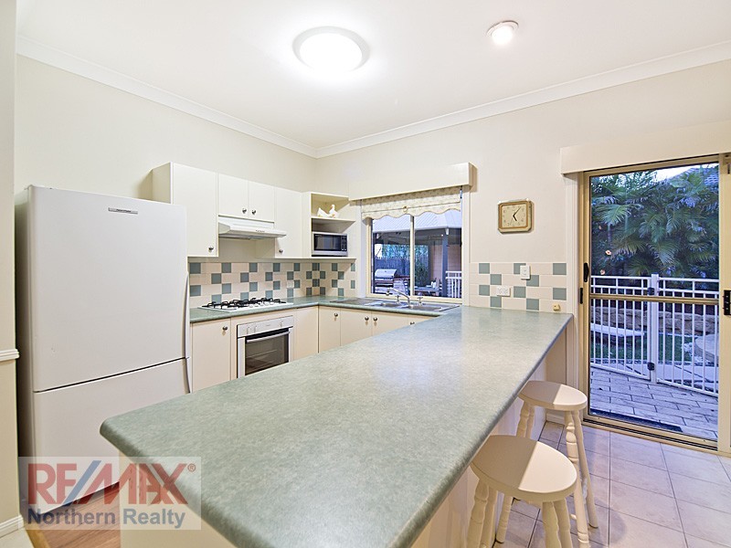 5 Palm Ct, Albany Creek QLD 4035