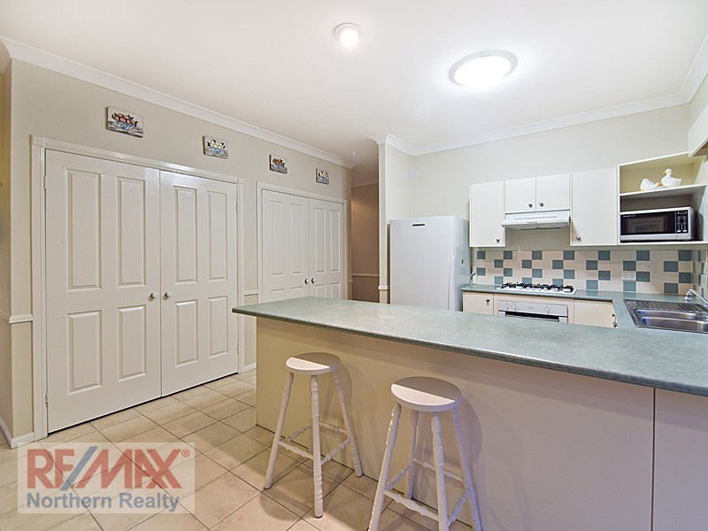 5 Palm Ct, Albany Creek QLD 4035