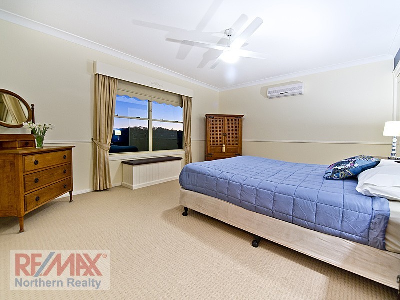 5 Palm Ct, Albany Creek QLD 4035