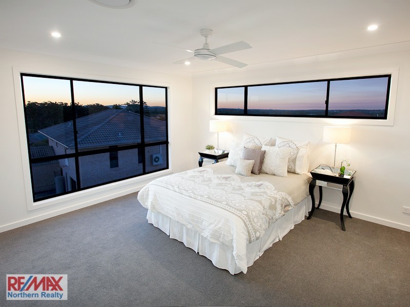 25 Hillary Drive, Warner QLD 4500