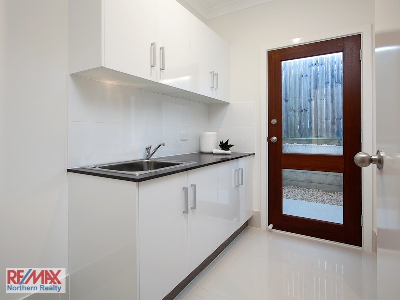 25 Hillary Drive, Warner QLD 4500