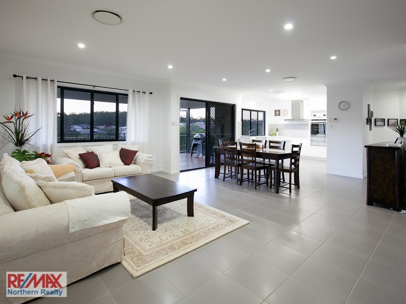 110 Corvus Drive, Cashmere QLD 4500