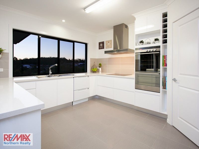 110 Corvus Drive, Cashmere QLD 4500