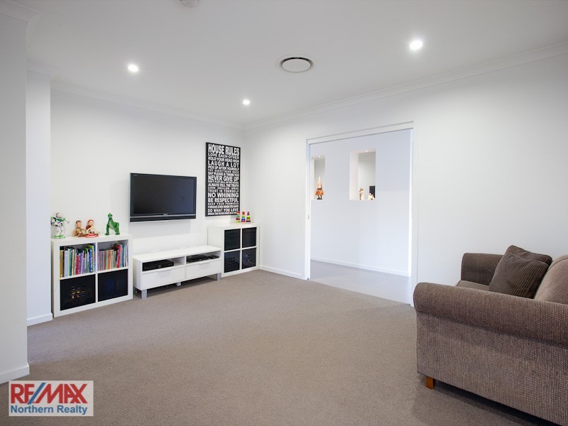 110 Corvus Drive, Cashmere QLD 4500