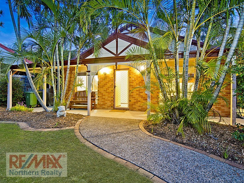 26 Voltaire Cres, Petrie QLD 4502