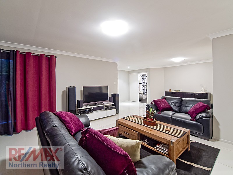 44 Tanager St, Albany Creek QLD 4035