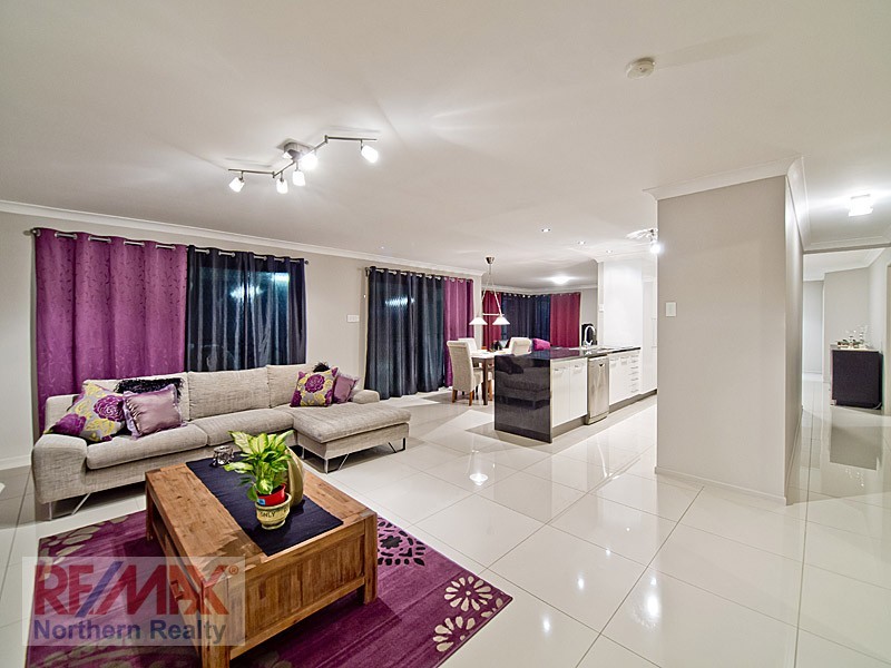 44 Tanager St, Albany Creek QLD 4035