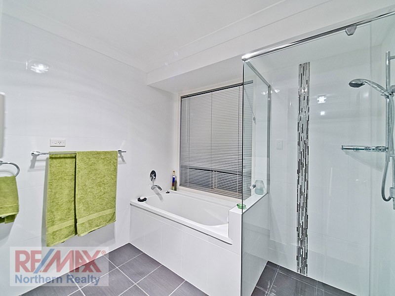 44 Tanager St, Albany Creek QLD 4035