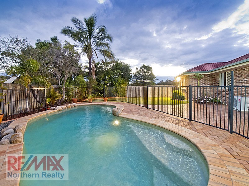 21 Silvereye Crescent, Albany Creek QLD 4035