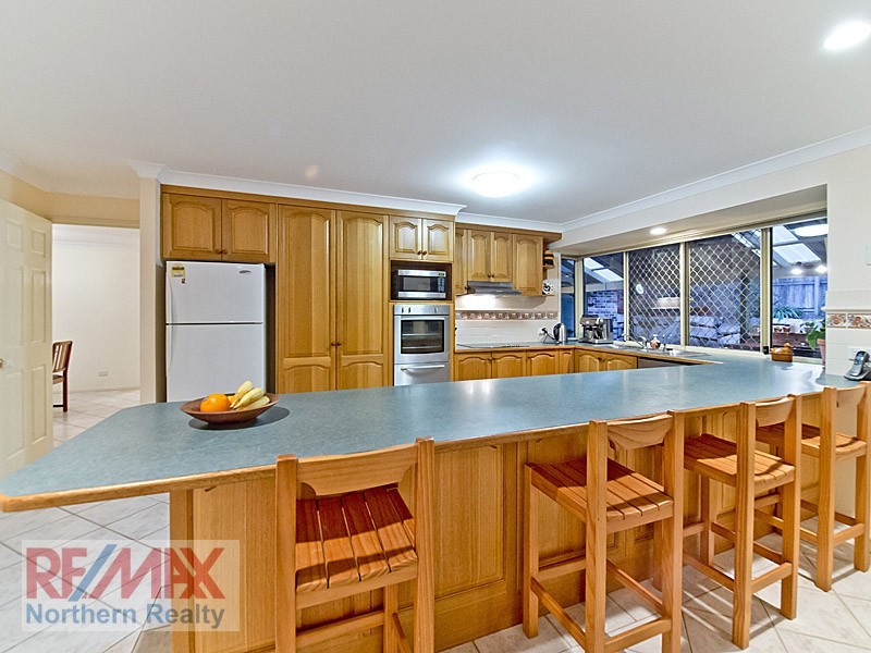 21 Silvereye Crescent, Albany Creek QLD 4035