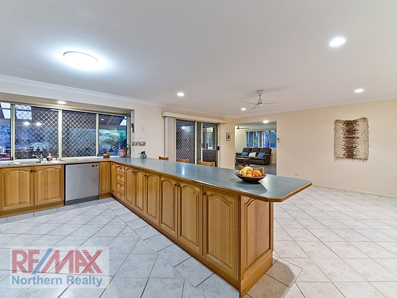 21 Silvereye Crescent, Albany Creek QLD 4035