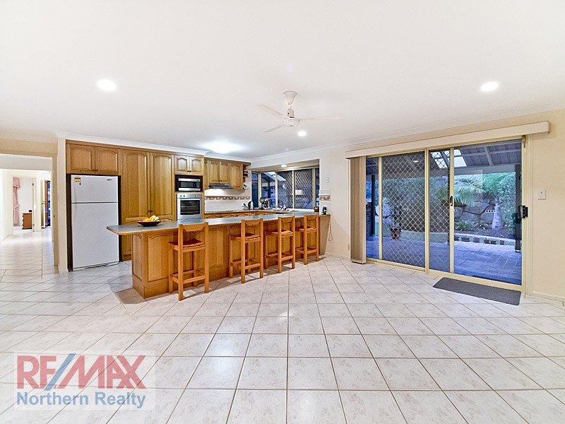 21 Silvereye Crescent, Albany Creek QLD 4035