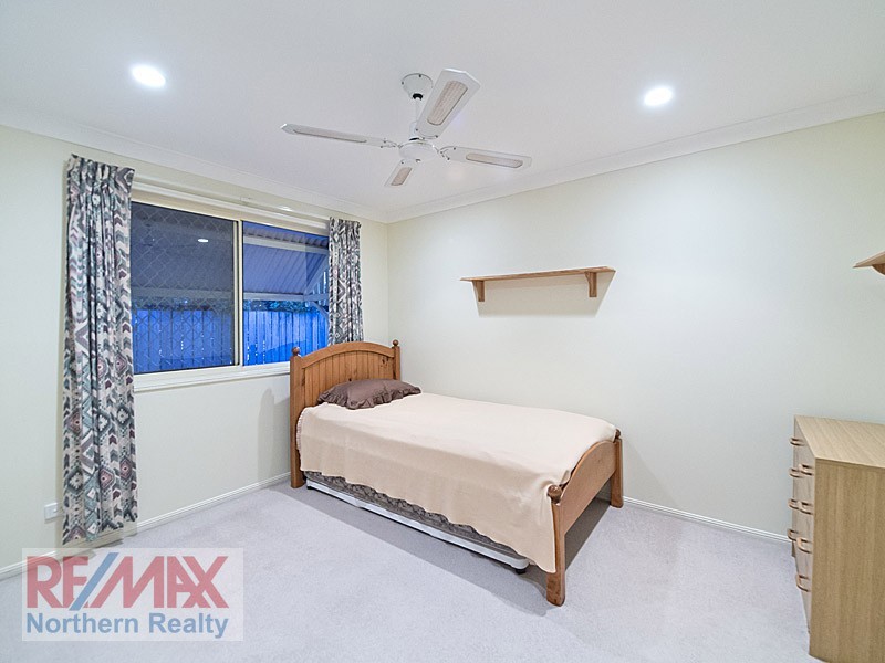 21 Silvereye Crescent, Albany Creek QLD 4035