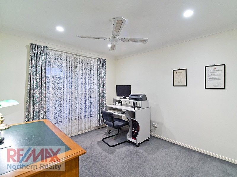 21 Silvereye Crescent, Albany Creek QLD 4035