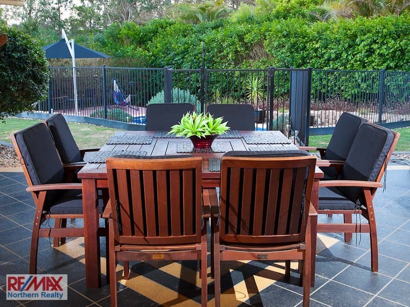 5 Farr Place, Petrie QLD 4502