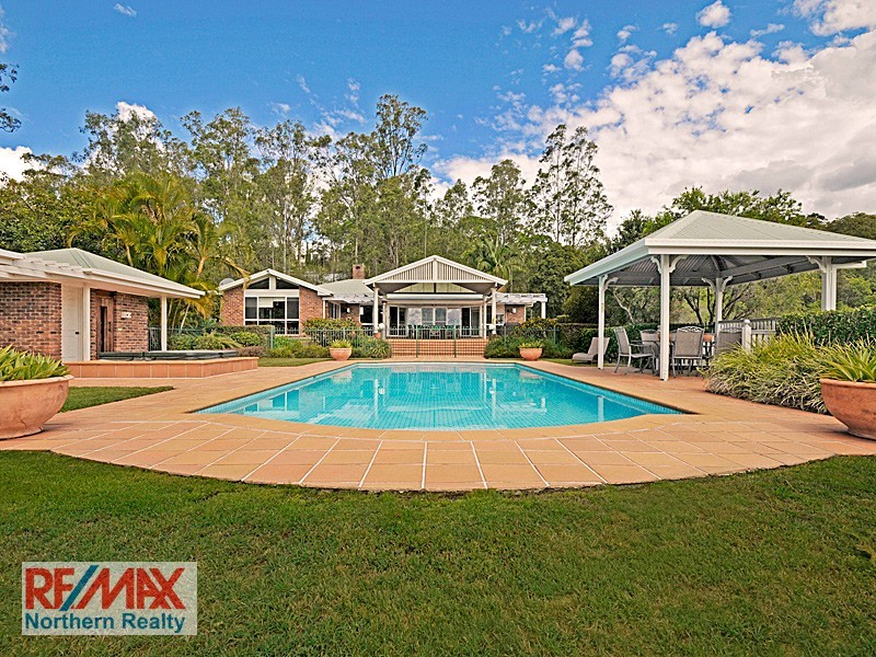 6 Koala Court, Bunya QLD 4055