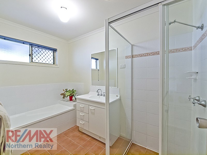 78 Lancewood Dve, Albany Creek QLD 4035