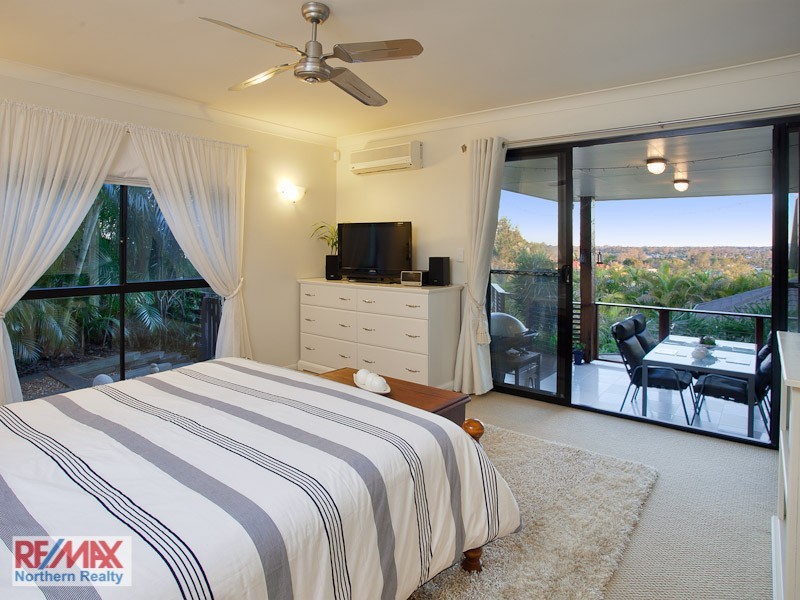 60 Affleck Avenue, Petrie QLD 4502