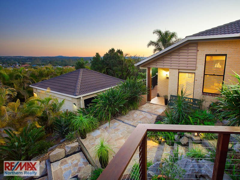 60 Affleck Avenue, Petrie QLD 4502