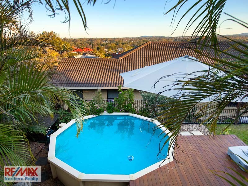 60 Affleck Avenue, Petrie QLD 4502