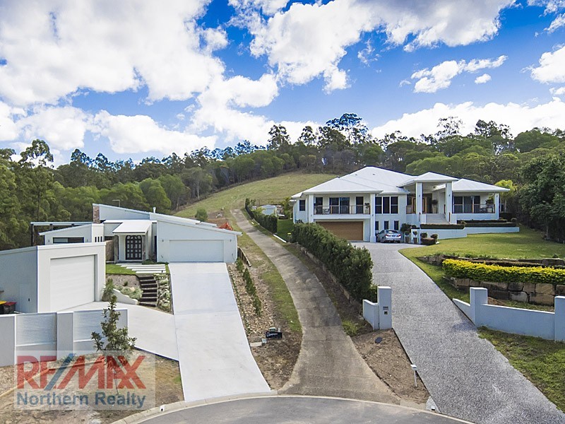 6 Lottie Place, Cashmere QLD 4500