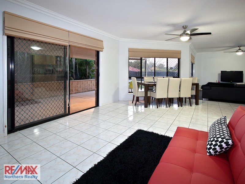 14 Faraday Court, Kallangur QLD 4503