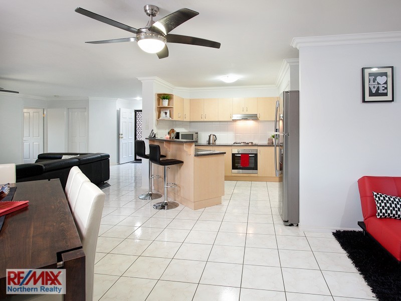 14 Faraday Court, Kallangur QLD 4503