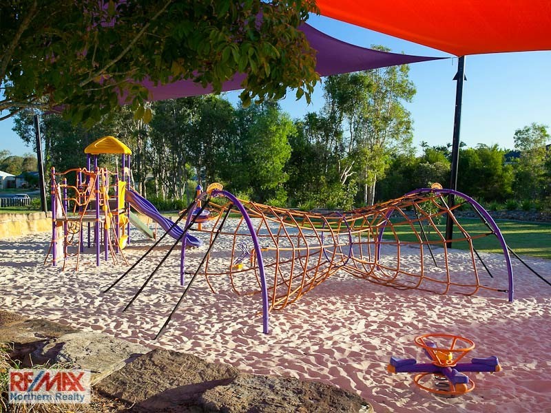 14 Faraday Court, Kallangur QLD 4503