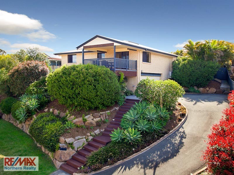 11 Valencia Court, Eatons Hill QLD 4037