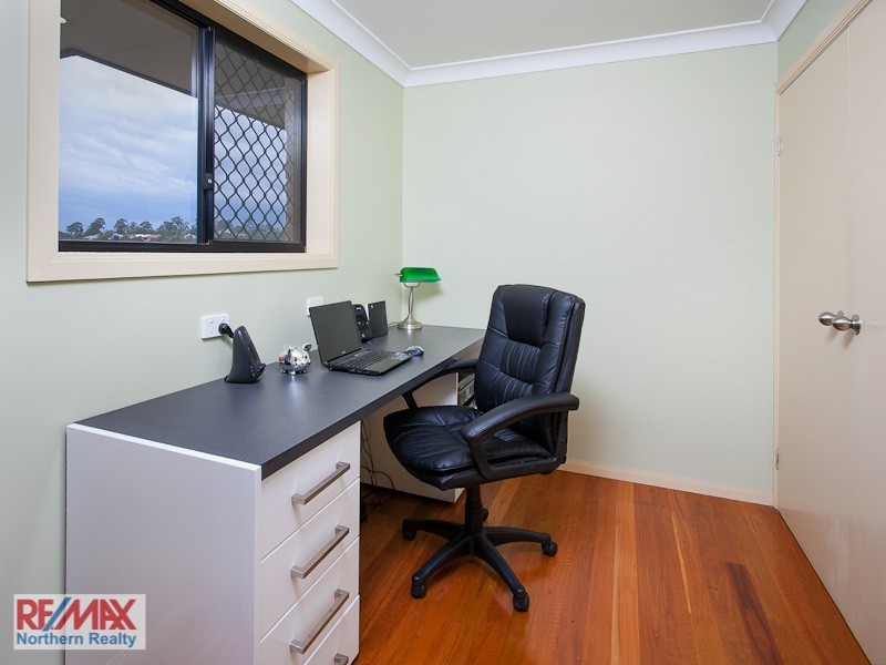 11 Valencia Court, Eatons Hill QLD 4037