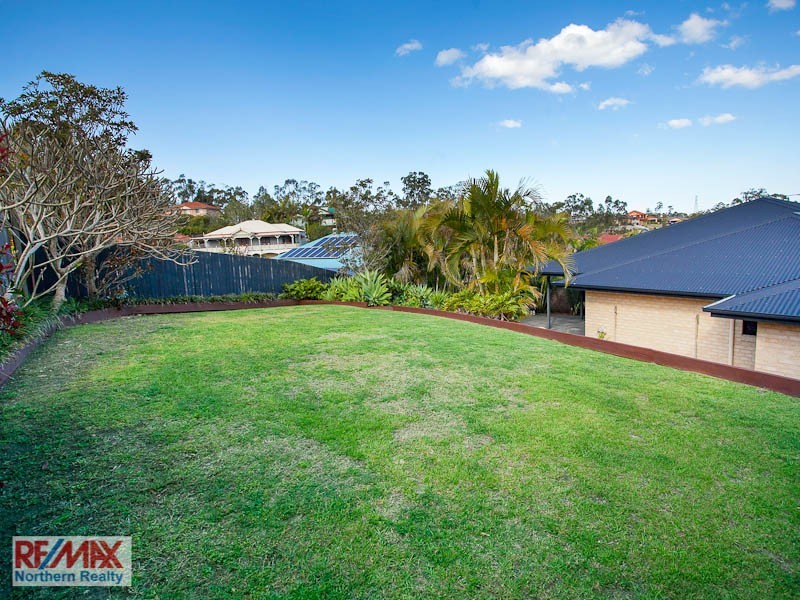 11 Valencia Court, Eatons Hill QLD 4037